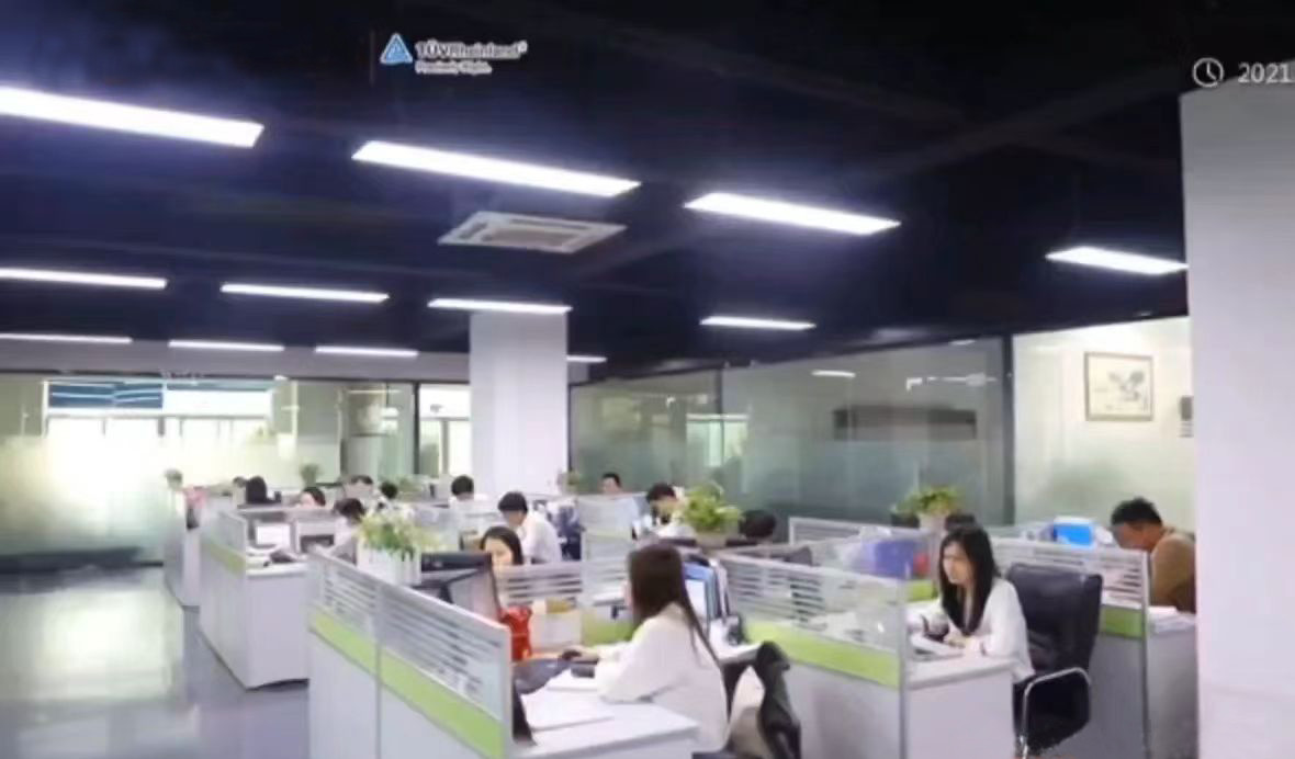 China HK Brilliance International Technology Ltd. Perfil da companhia